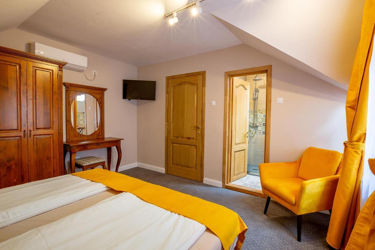 Casa Joseph Haydn Hotel Sighişoara Buitenkant foto
