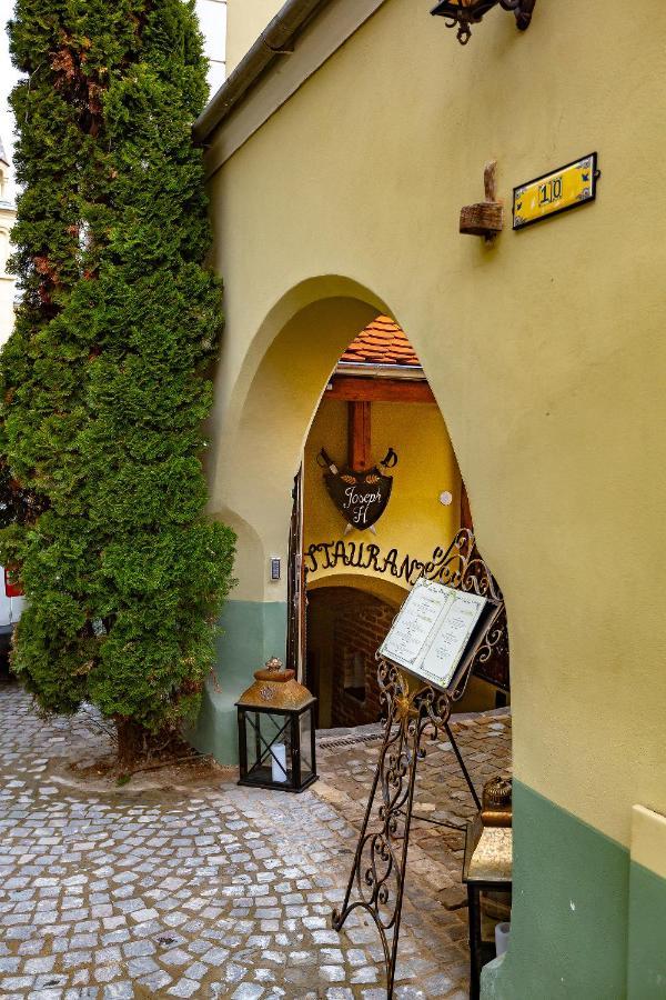 Casa Joseph Haydn Hotel Sighişoara Buitenkant foto